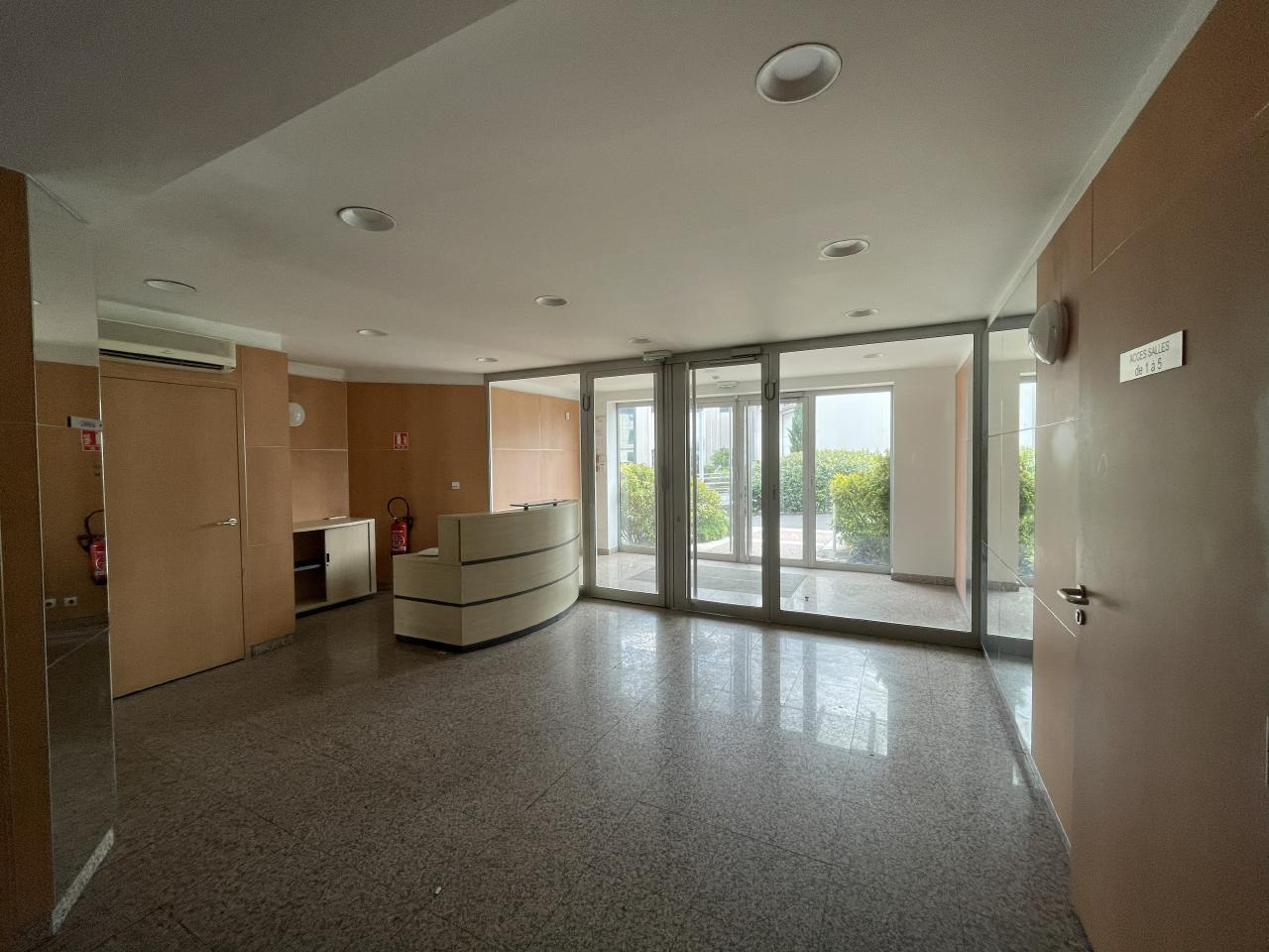 Bureau La Plaine Saint-Denis 1746m² Location bureau La Plaine Saint-Denis Seine-Saint-Denis OLBUR2312422 10